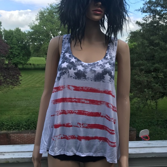  SALEAmerica Flag Graphic Tee - Picture 5 of 7
